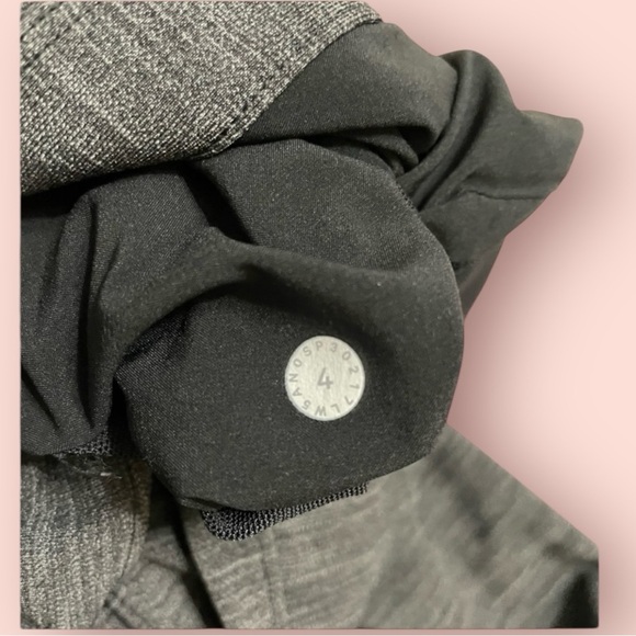 Lululemon On The Fly‎ Pant (28") Heathered Black size 4 - Picture 5 of 10